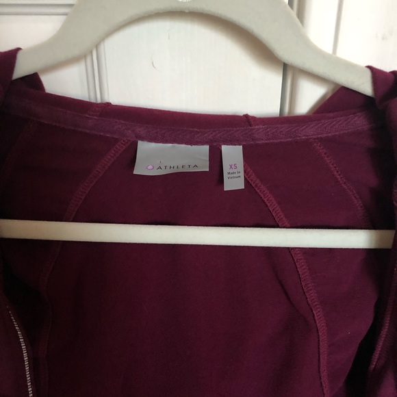 Athleta Half Mile Hoody in Burgundy - Picture 4 of 7
